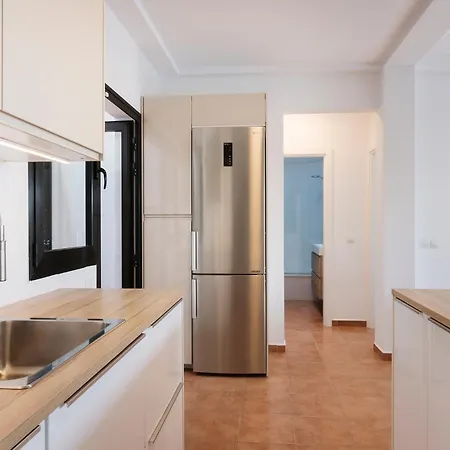 Aridane, Jacuzzi And Heated Pool